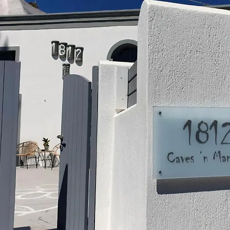 1812 Caves 'n Mansion Καρτεράδος